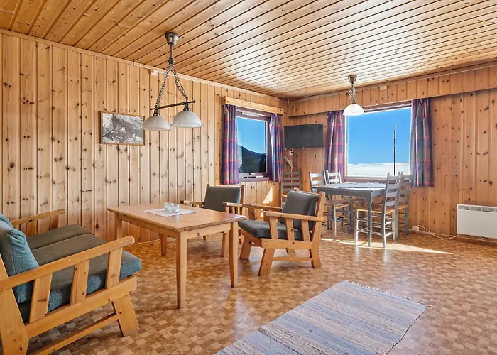 Awesome In Voringsfoss With Sauna * Maurset